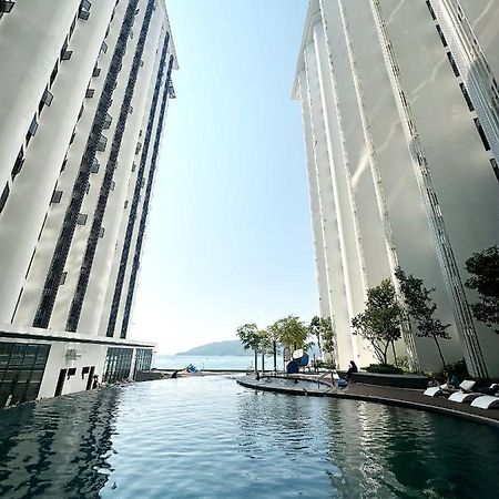 The Shore Kota Kinabalu City Centre By Lw Suites Esterno foto