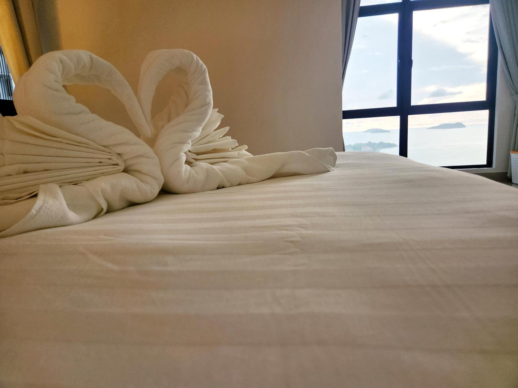 The Shore Kota Kinabalu City Centre By Lw Suites Esterno foto
